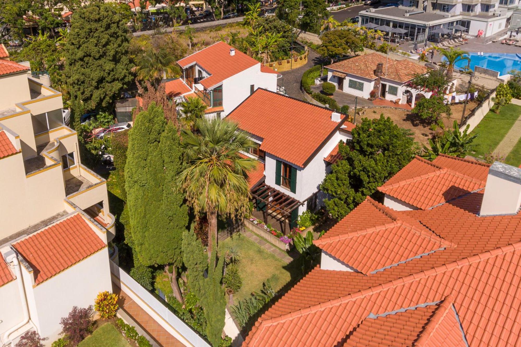 Casa Do Lido By An Island Apart Funchal  Exterior photo